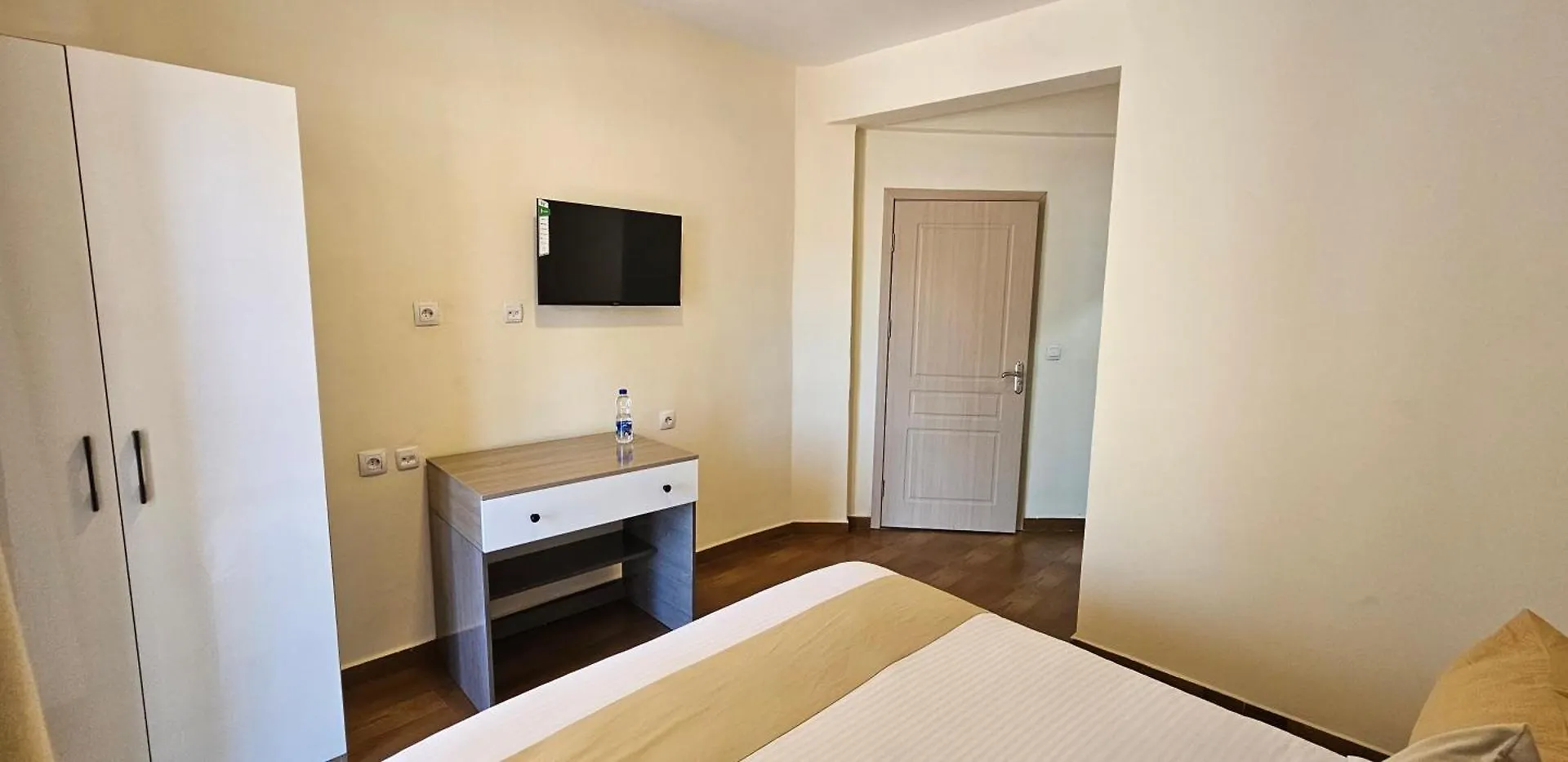 Bole Central Apartment 亚的斯亚贝巴 3*,